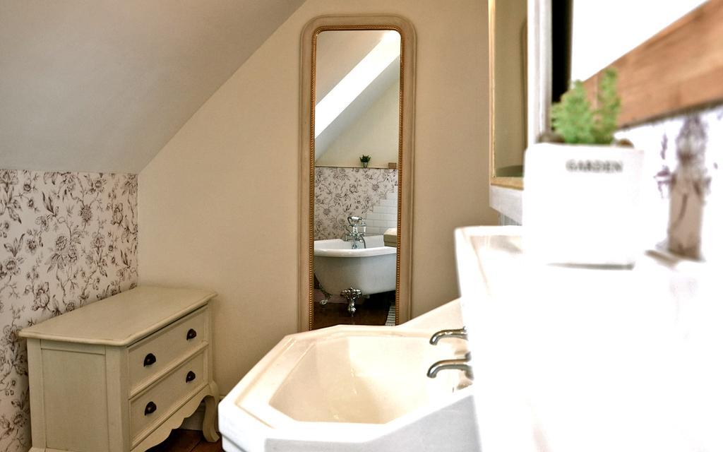 La Passerelle Des Corton B&B Aloxe-Corton Pokoj fotografie